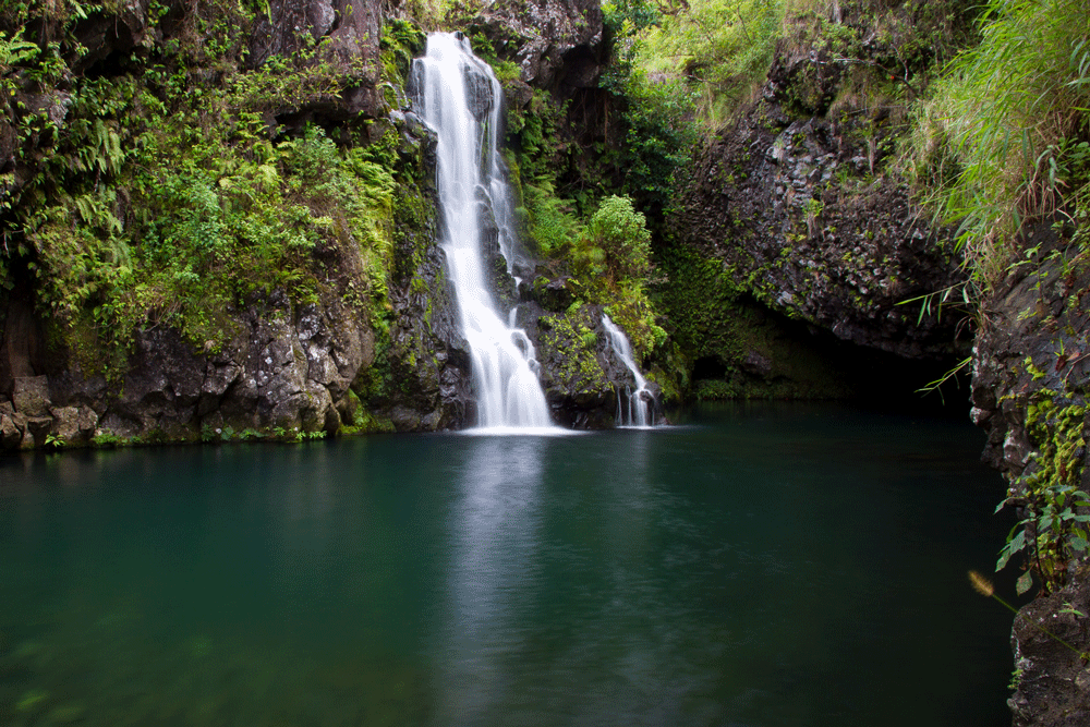 Maui-Hawaii-Waterfall