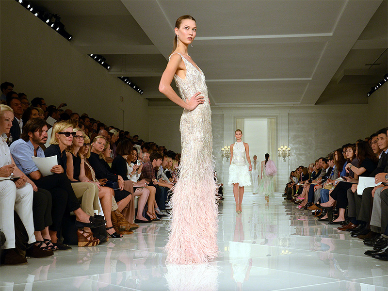 karlie-kloss-weds-josh-kushner-in-a-dior-dress